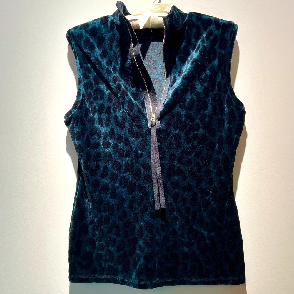 Odeeh Leopard Pattern Green with Black Spots Velvety Soft Sleeveless Top Size 40